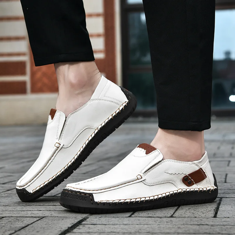 Handmade Leather Men Shoes Casual Comfortable Slip On Loafers Men Leather Shoes Flats Moccasins Walking Shoes 2024