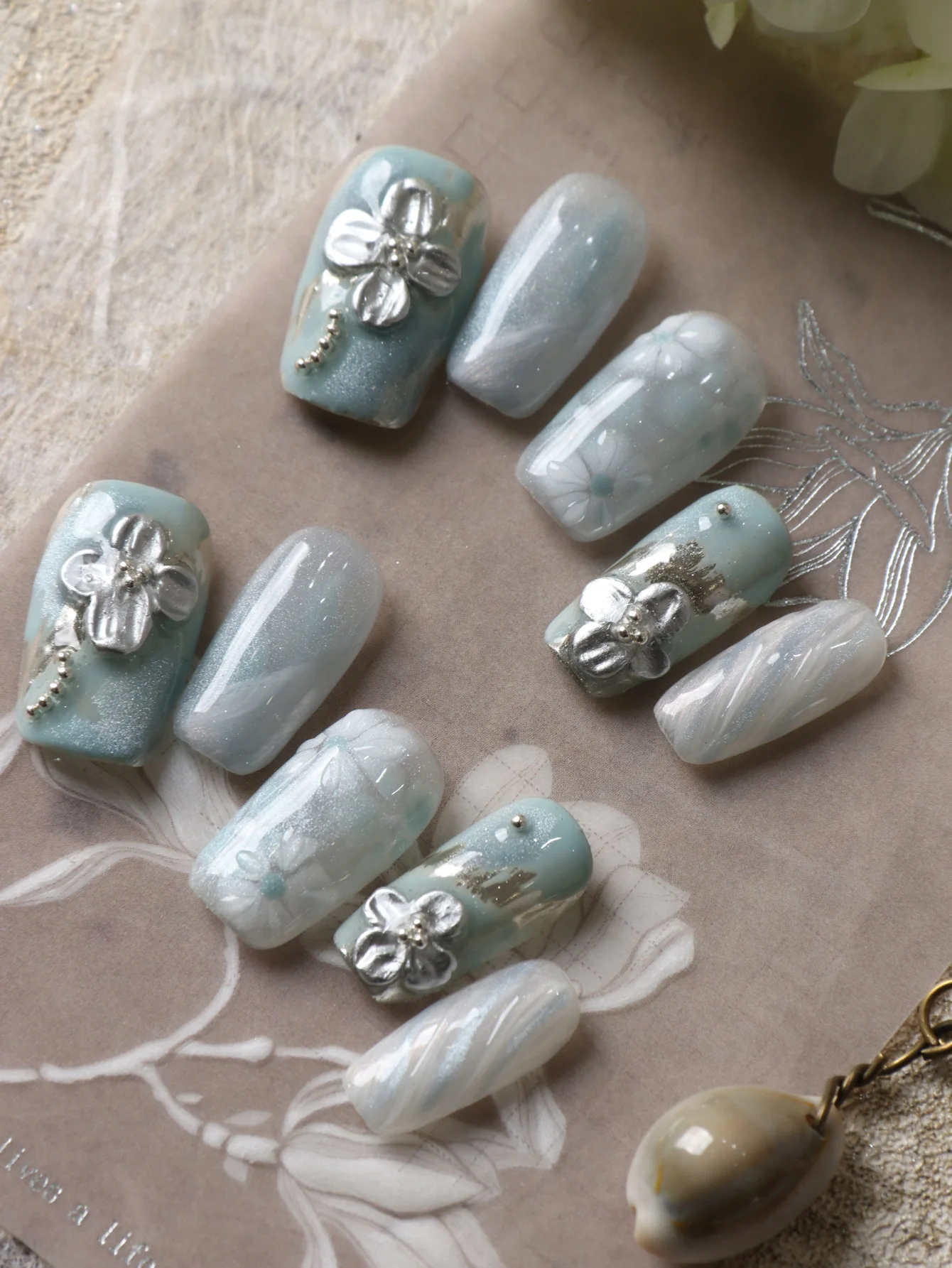 10 Buah Kuku Palsu Biru Putih - Pressed Flower Art ulasan dan harga