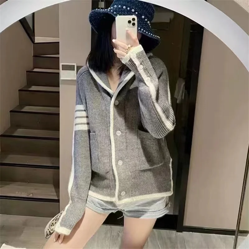 

Four Bar Lapel Knitting Cardigan Female Qiu Dong Loose Languid Is Lazy Wind Brim of Old Sweater