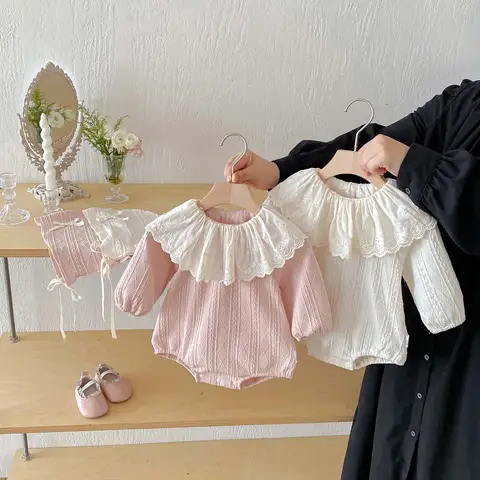 가을 아기 여자 아기 달콤하고 귀여운 레이스 인형 칼라 긴팔 점프수트, 아기 여자 단색 가을 긴팔 점프수트