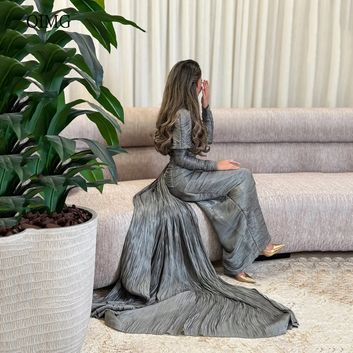 

OIMG Modern High Neck Mermaid Prom Gowns Long Sleeves Pleated Party Gown Floor Length With Tail Evening Dress 2025 Customized