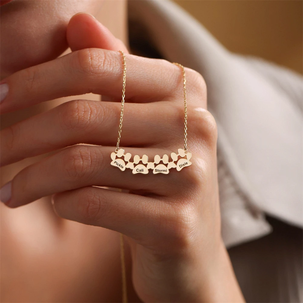 

Ожерелье с именем и принтом лапы, индивидуальный подарок для любителей домашних животных, ювелирные изделия, персонализированные ожерелья с несколькими именами, собачьи лапы, колье из нержавеющей стали