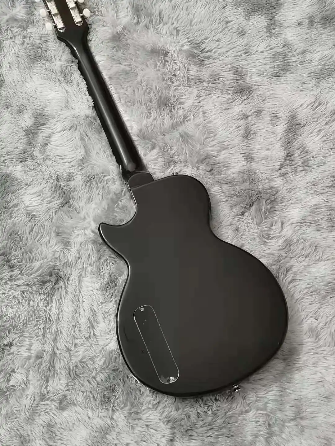 Free transportation, 6-string electric guitar, P90 pickup, customizabl