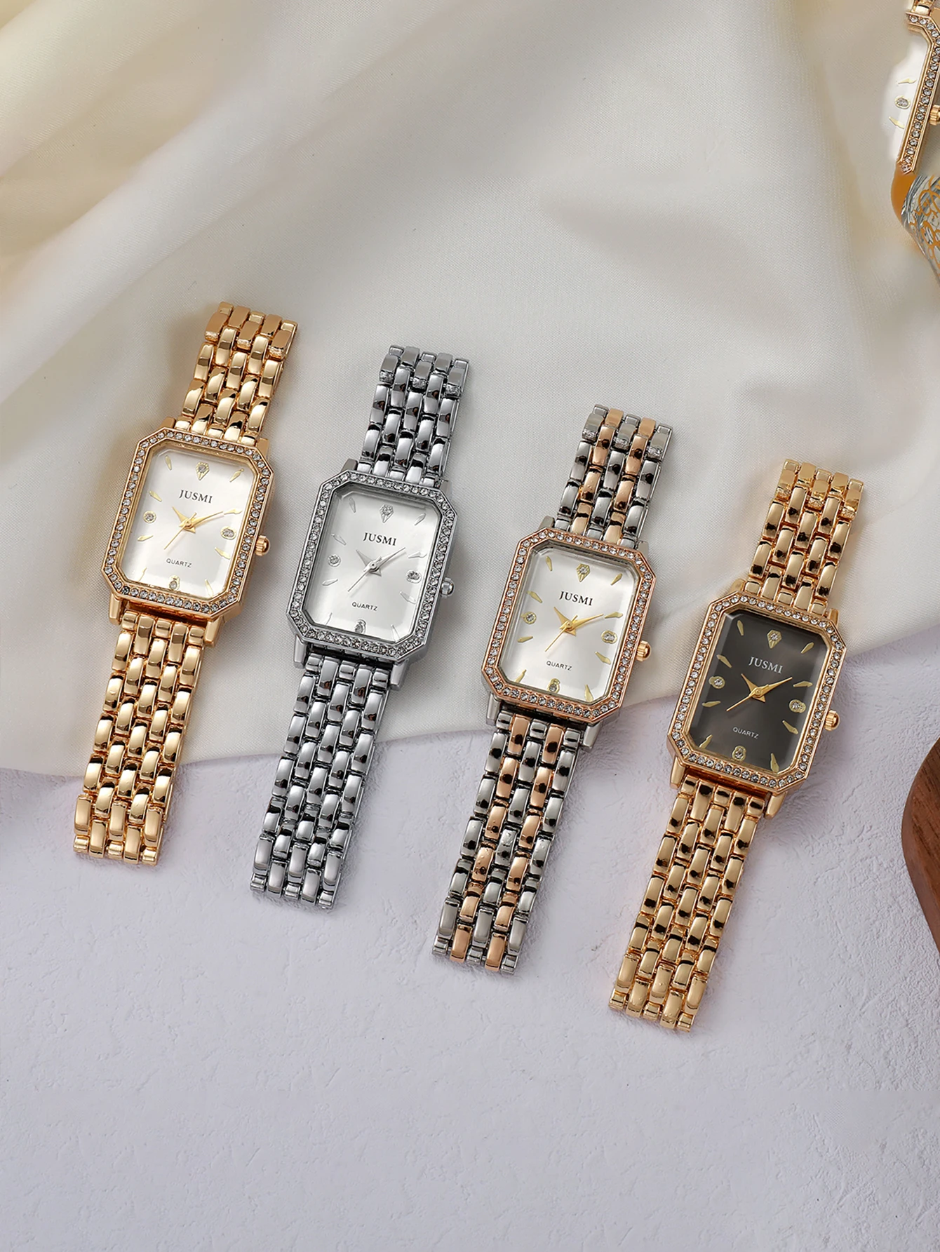 

Роскошные женские часы с квадратными бриллиантами, золотой/серебряный/двухцветный браслет, элегантные кварцевые наручные часы для женщин, идеально подходят для повседневной и торжественной носки.