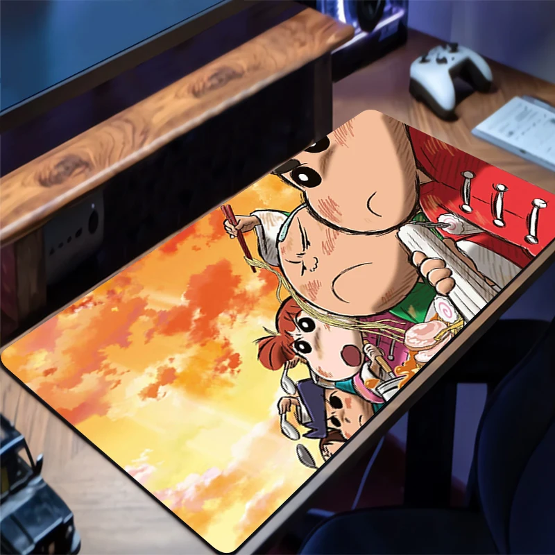 Alas Mouse C-crayon Shin-chan Extended Gaming Mousepad Dengan Tepi Jahitan Alas Meja Anti Selip Alas Keyboard Komputer Modis