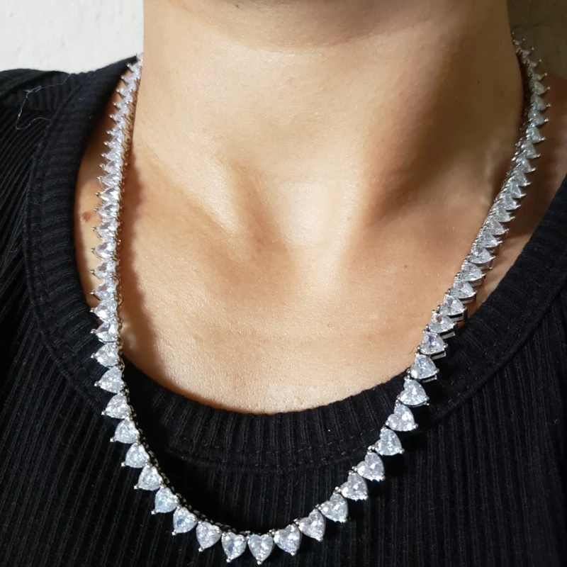 Bling Iced Out Heart Tennis Chain Naszyjnik dla kobiet Różowy kryształ Złoty srebrny kolor Metalowe naszyjniki Biżuteria ślubna walentynkowa