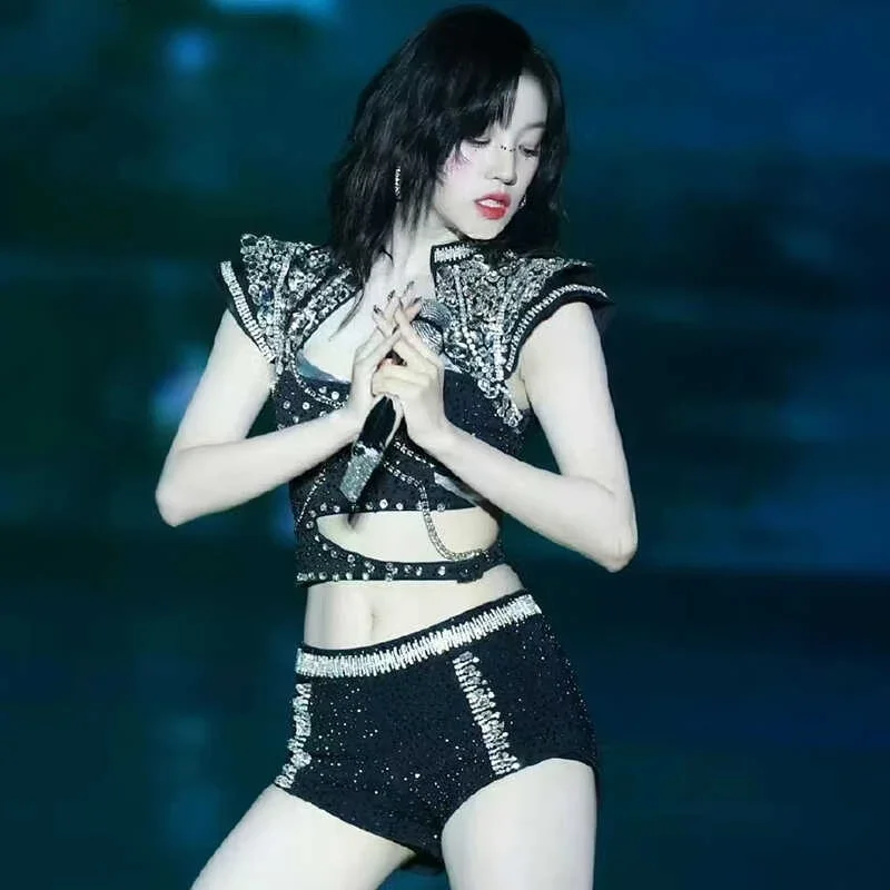 

Women Group Kpop Dance Outfits Rhinestones Top Shorts Sexy Gogo Dance Costume Bar Dj Ds Singer Stage Show Clubwear