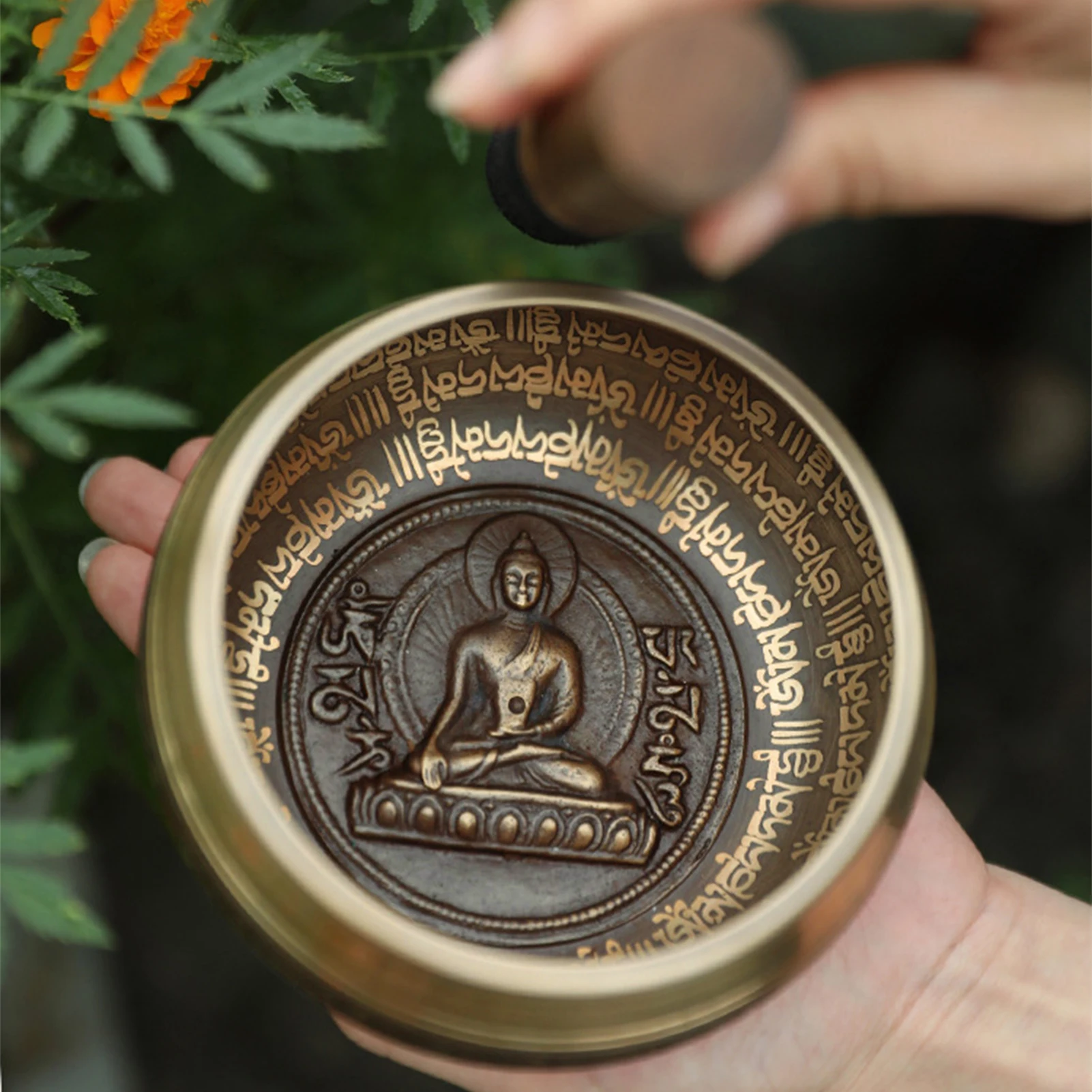 

Tibetan Singing Bowl Handmade Buddha Tibet Struck Bowl Ritual Music Therapy Copper Chime for Chakra Healing Yoga Relaxation