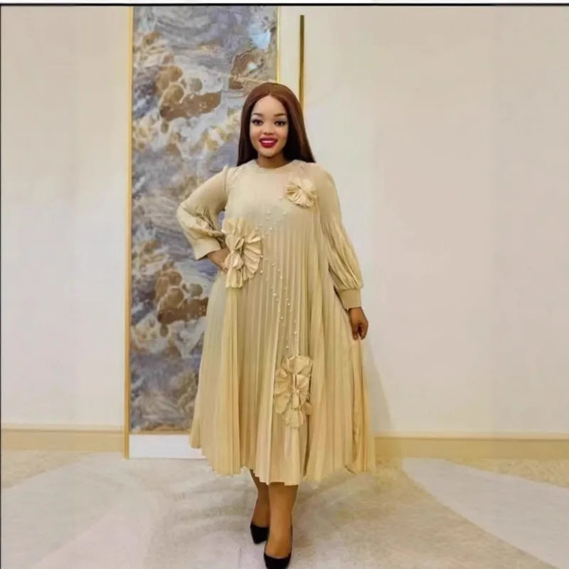 Sukienka Miyake Plisowana Jednolita Kolor Lampionowy Rękaw Ręcznie Robione Koraliki Ozdobne Kwiaty Okrągły Dekolt Afrykańska Luźna Sukienka Nowość Lato 2025