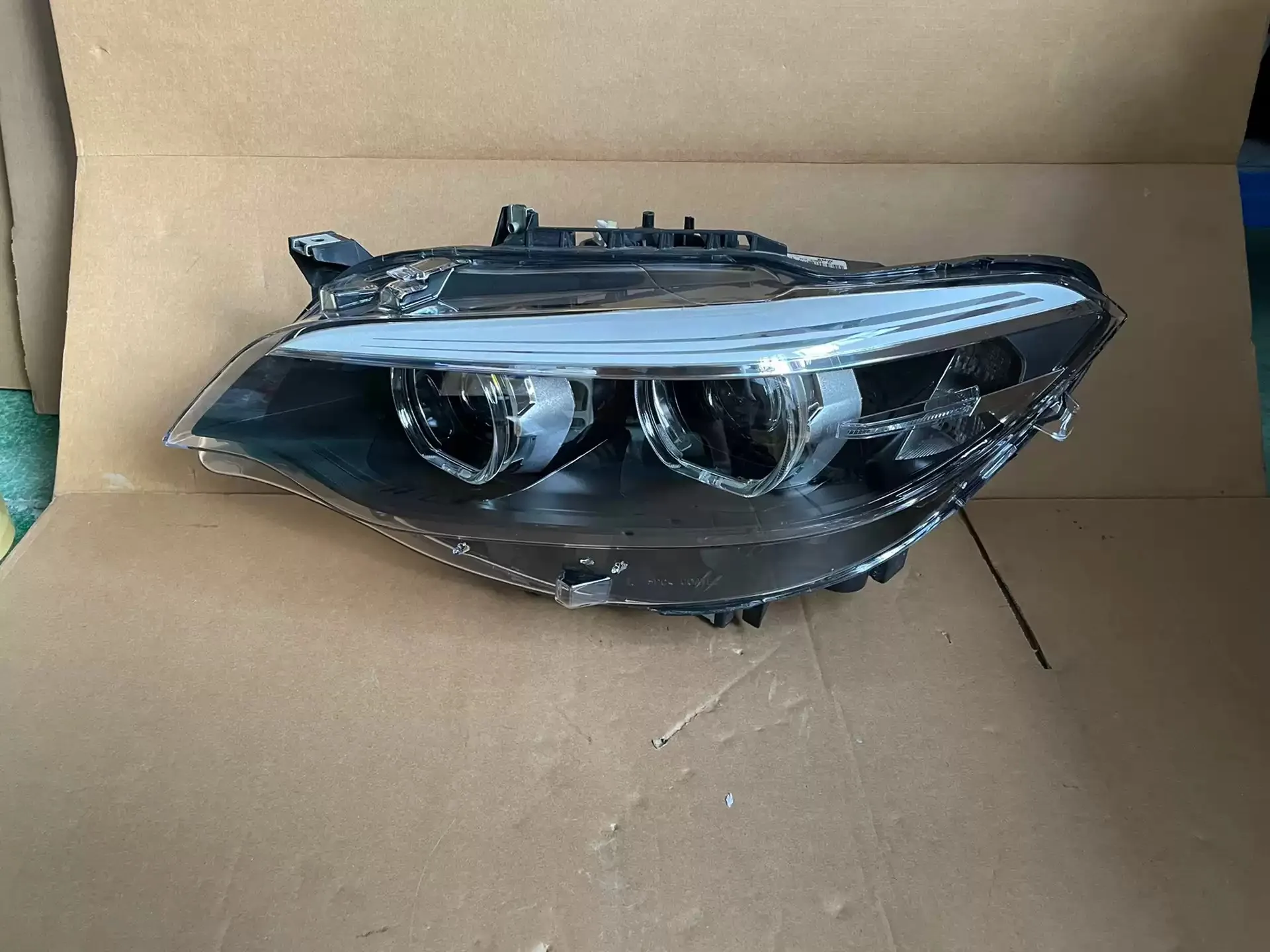 

Front light Headlight Headlamp DRL Daytime Running Light for BMW 2 series F22 Turn signal