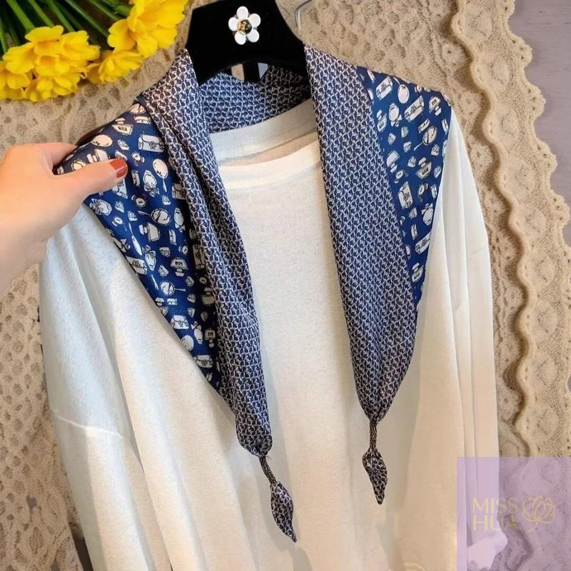 2025 هوا YY المألوف الحرير مثلث وشاح المرأة المطبوعة حك مربوط الخصر التفاف أنيقة خمر نمط الكتف التفاف هوا هوا