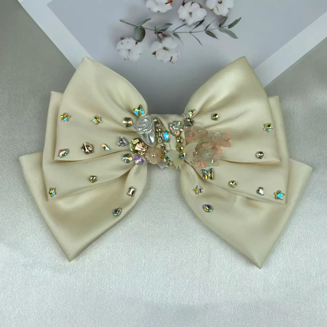 

Аксессуары для волос для тяжелой промышленности в корейском стиле, большая трехслойная атласная заколка в горошек с бриллиантами, аксессуары для волос с бантом, пружинный зажим