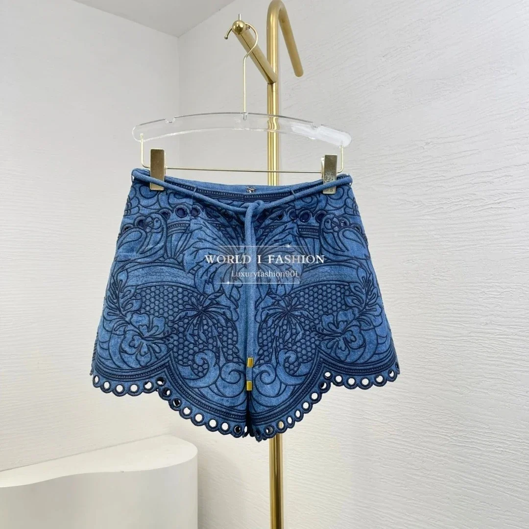 

2025 New Beach Style High Quality Pure Cotton Embroidery Lace-up Turn-down Collar Blouse and Shorts Women Outfit