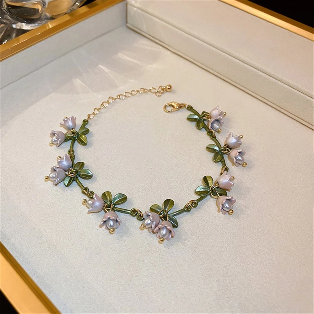 Women Female White Lily Floral Leaf Bracelets Trendy Alloy Enamel Plant Charm Chain Retro Rural Forest Style Bracelets Jewelry