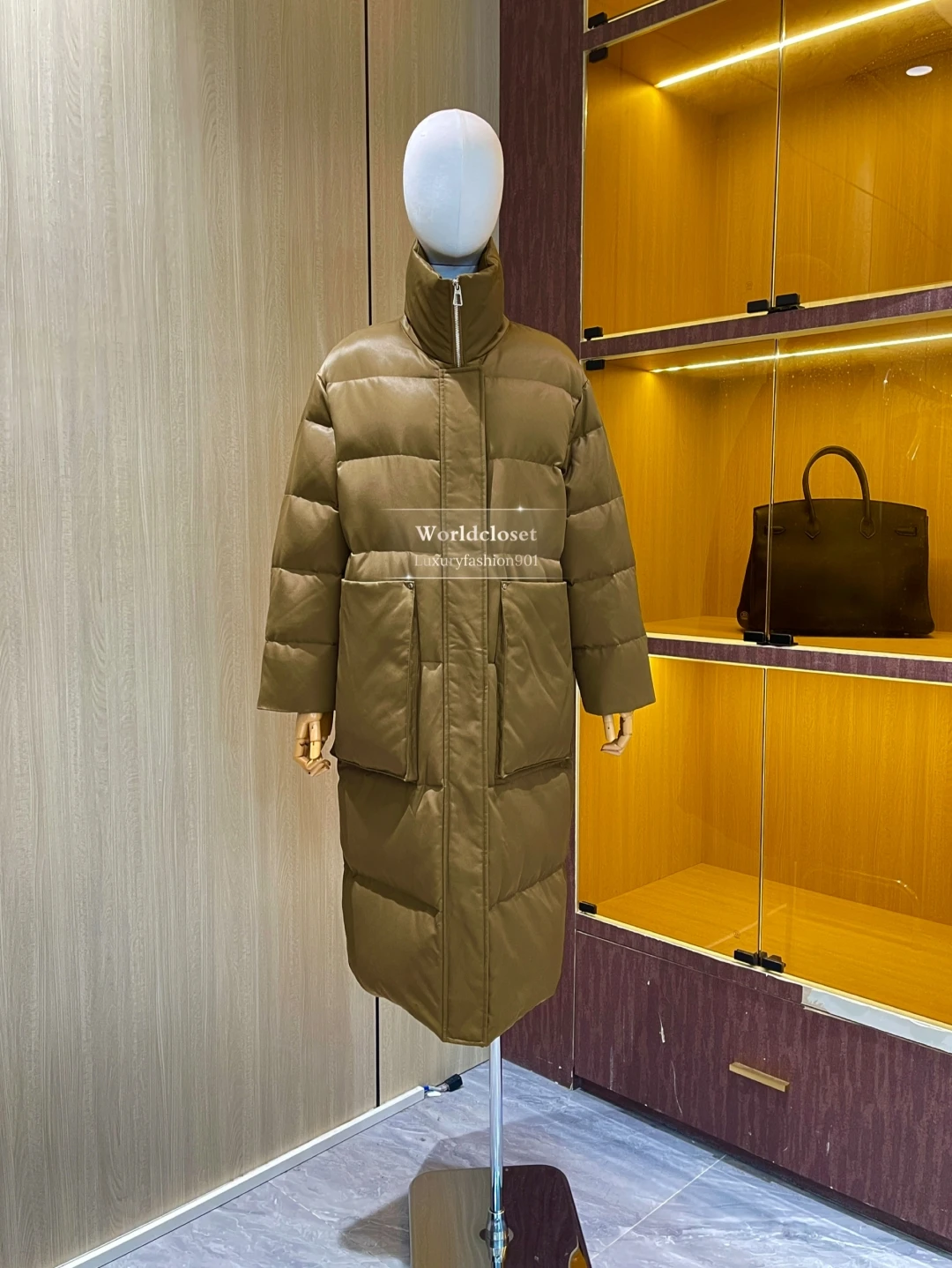 

2025 New Autumn Winter High Quality Brown Classic Full Sleeve Goose Down Women Jacket