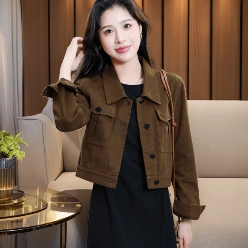 เสื้อแจ็คเก็ตยีนส์ผู้หญิงทรงหลวมแฟชั่นใหม่ ฤดูใบไม้ผลิ/ฤดูใบไม้ร่วง 2024 สไตล์อินเทอร์เน็ตเซเลบริตี้  แบบอเนกประสงค์ คอปก...