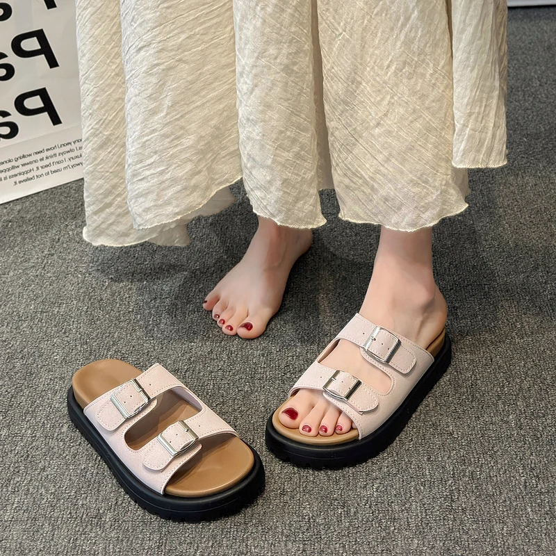 2024 Fashion Lady Flats Sandals Women Leather Cork Slippers Summer Arch Support House Shoes Female Unisex Classic Beach Slippers