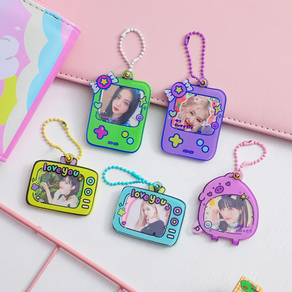 1Pc Korean Cute Cartoon Game Machine Shape Acrylic Card Holder Kawaii Kpop Idol 1-Inch Photocard Display Bag Key Chain Pendant