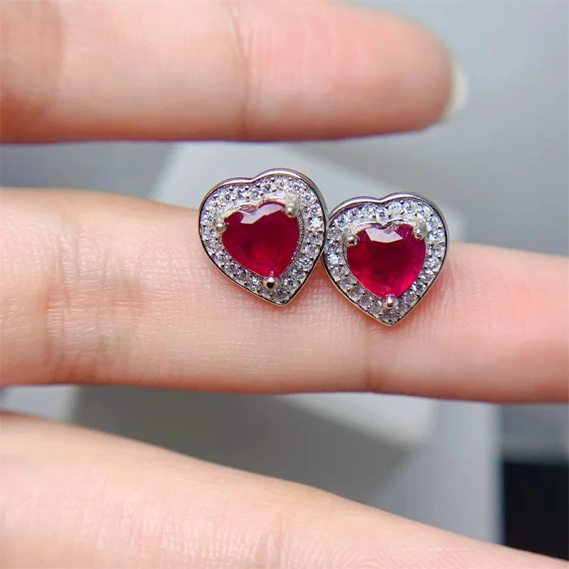 Rubin-Ohrringe in Herzform, Damenschmuck, 925er Silber, Ohrstecker mit Zertifikat