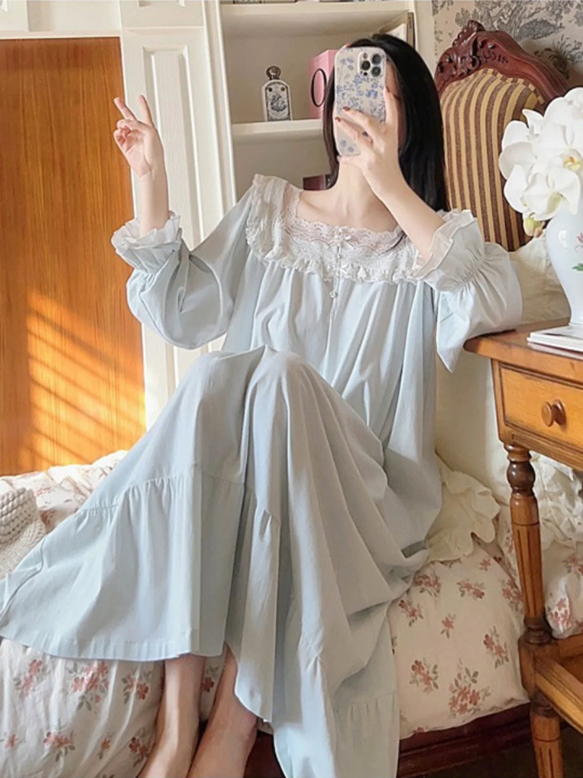 Lady Girl's French Style Puff Sleeve Nightgown Loose Nightdress Sweet Lace Sleepwear Woman  Nightwear