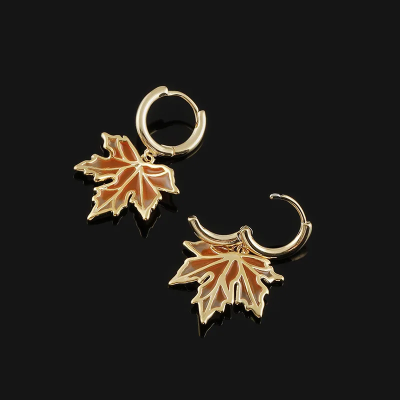 Fashionable New Chinese Style Maple Leaf Earrings With Hollowed Out Drop Glaze Integrated Mosquito Coil Ear Clip Gift