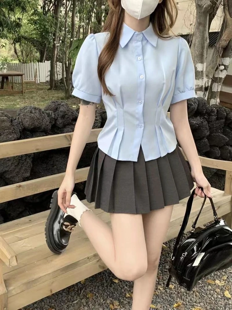 

Синяя женская летняя новинка: дизайнерская рубашка с коротким рукавом в стиле преппи, приталенная, с эффектом утончения талии