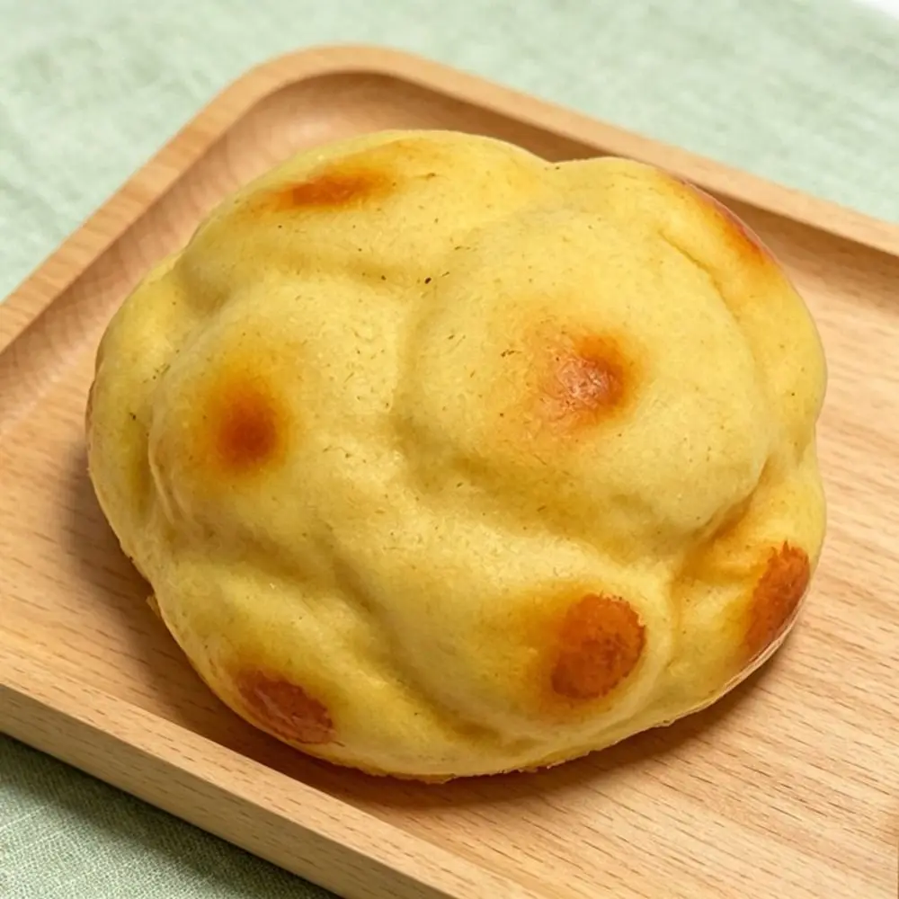 Simulated Bread Squishy Prank Decoration Oversized Sensory Fidget Bread Slow Rising Realistic Pineapple Bun Squishy Funny