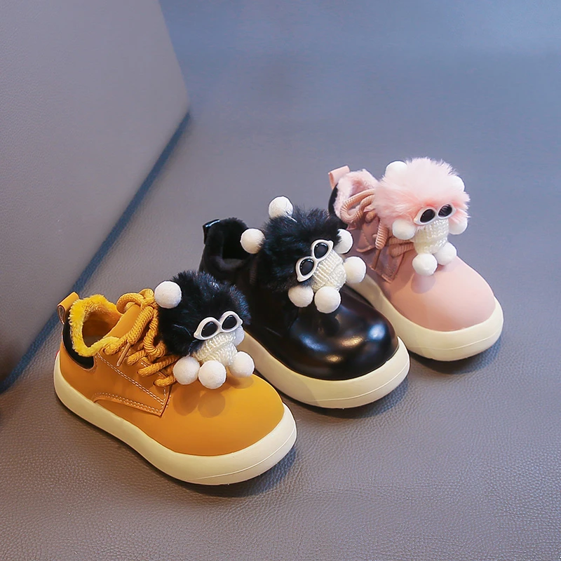 

Children Casual Shoes with Cute Toys Kids Sports Shoes Soft Bottom 2025 Winter Boys Girls Fashion Shoes Versatile Comfortable