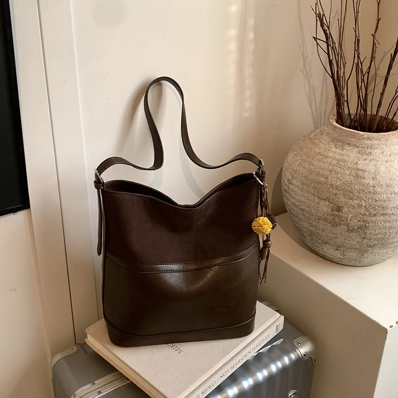 حقيبة كتف نسائية كلاسيكية جديدة لعام 2025، حقيبة كروس متعددة الاتجاهات من الجلد الطبيعي بسعة كبيرة، محفظة عمل أنيقة كلاسيكية #4