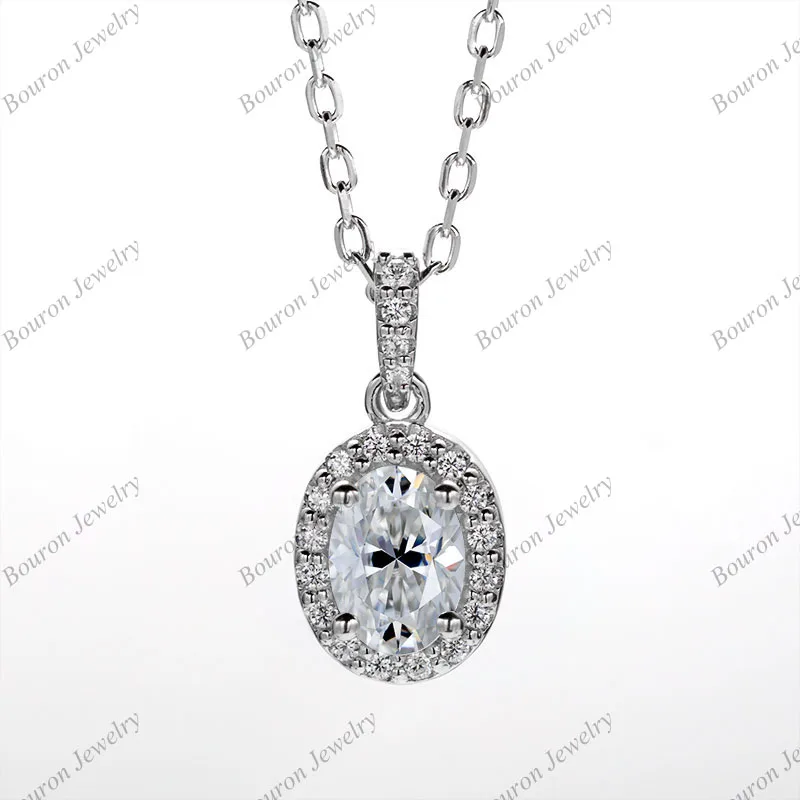 

S925 Moissanite Pendant Necklace Princess Moissanite Jewelry 925 Sterling Silver Factory Supplier