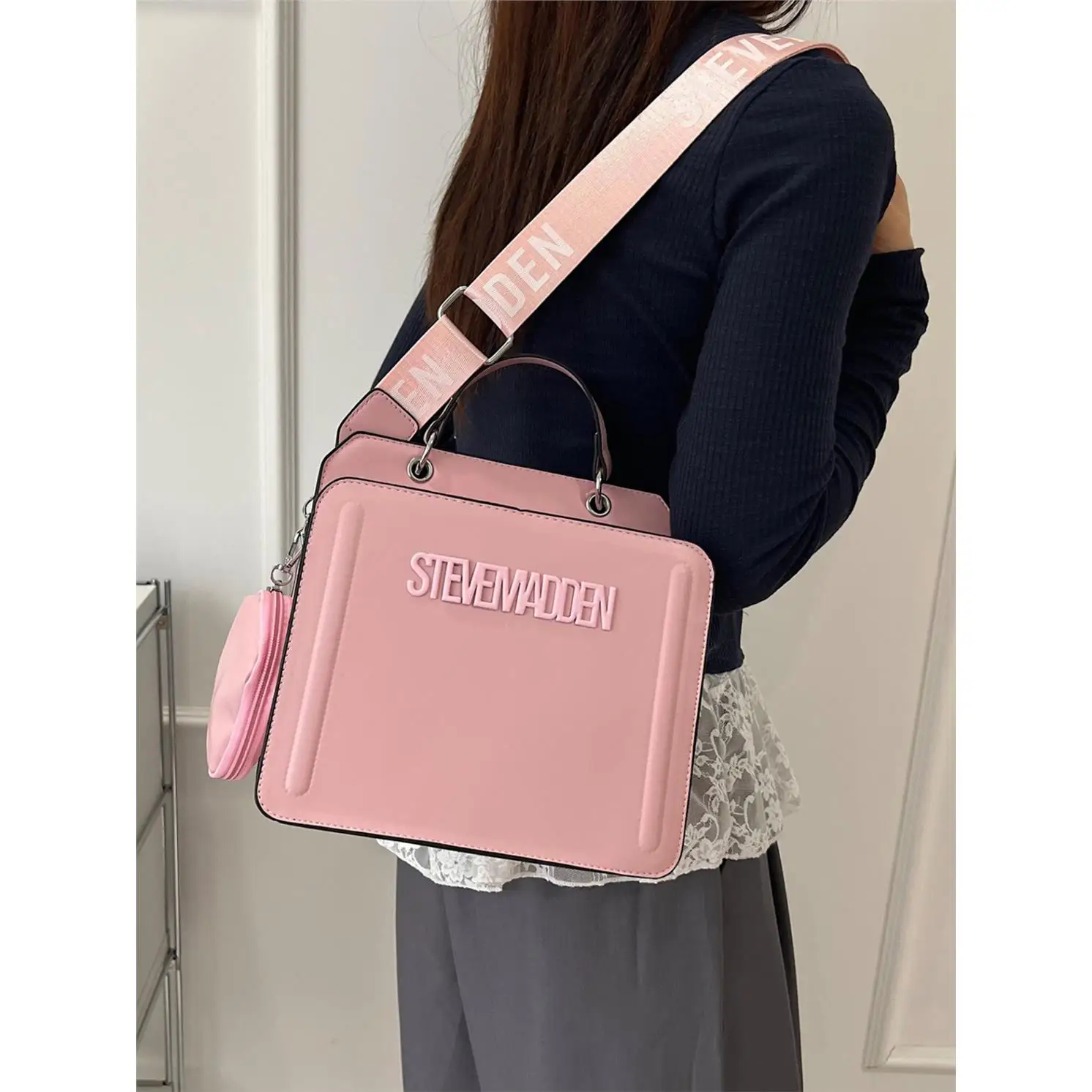 Casual Large Capacity Tote Crossbody Bag Fashionable Casual All-Match Rainbow Strap Mother-Child Style Single Shoulder Bag