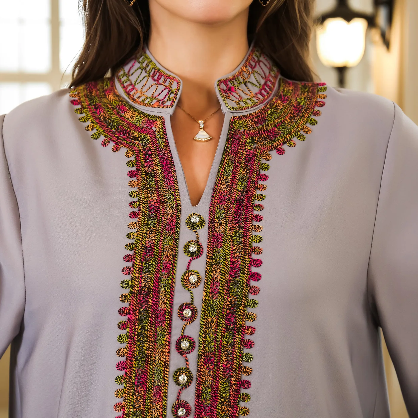 2025 두바이 자수 Abaya 여성용 이슬람 레트로 긴 소매 느슨한 가운 라마단 모로코 Femme 우아한 파티 드레스 Vestidos New