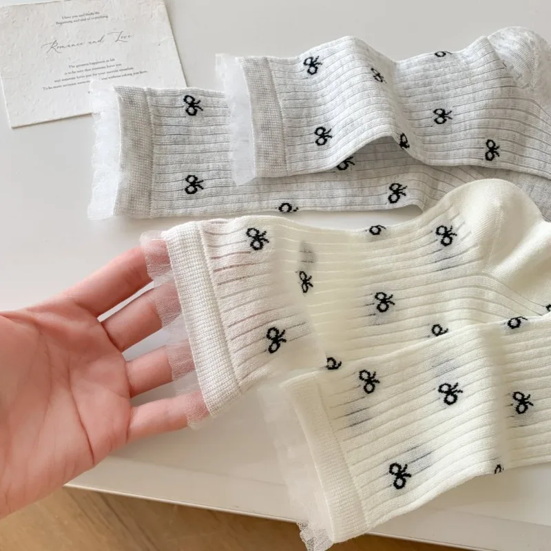 

Student Girl Mid-Calf Socks Ultra-Thin Breathable Slouchy Socks with Bow Detail Fashion Lightweight Stacked Socks for Daily Wear