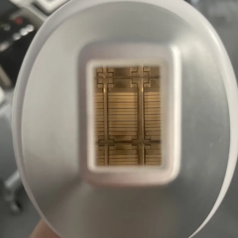 Depiladora láser de diodo 808 de alta potencia, 4000W, sistema de enfriamiento de platino y hielo, depilación indolora, 3 longitudes de onda