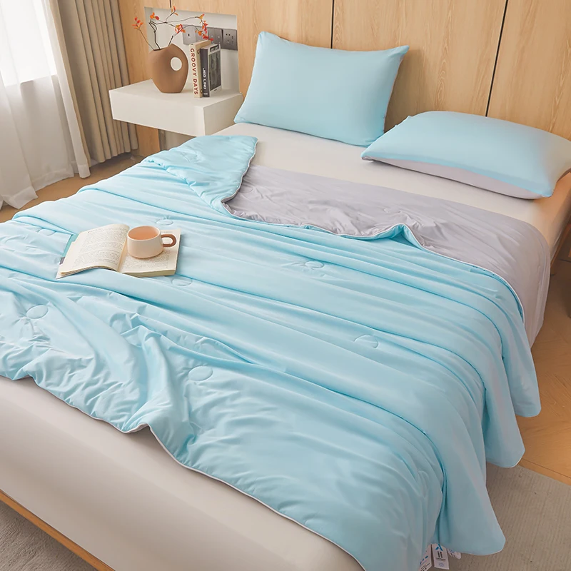 Ice Silk Cooling Blanket Air Condition Comforter for Summer Lightweight and Smooth Full Size Cold Quilt 150*200cm Drop Shipping