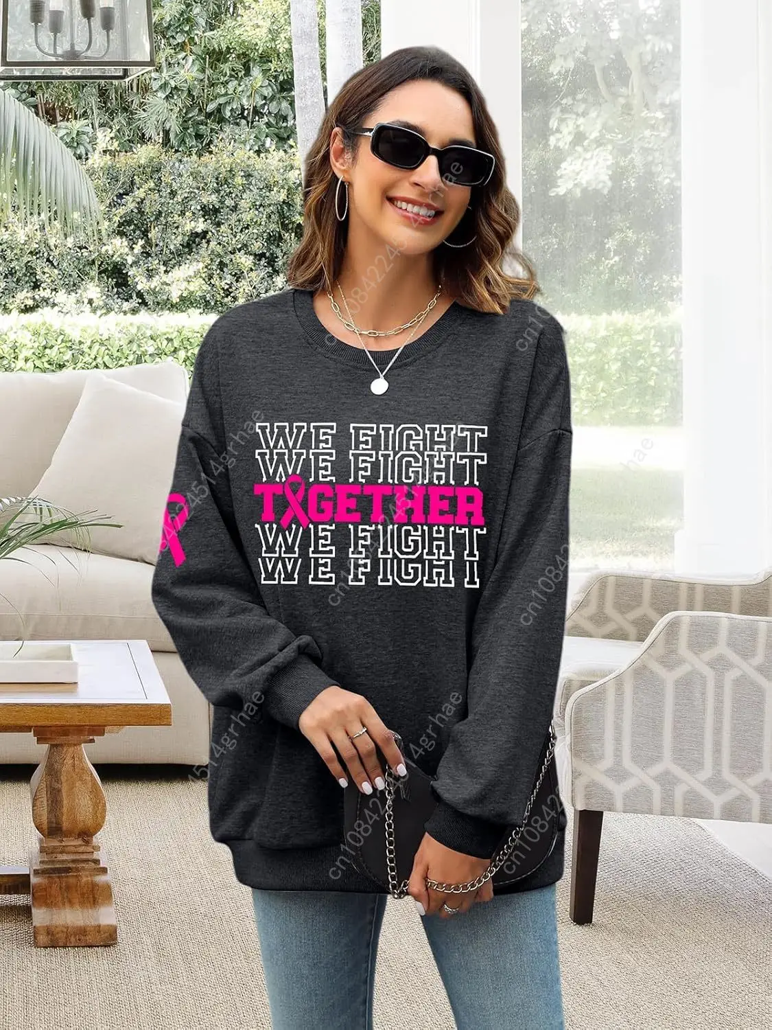 เสื้อสเวตเชิ้ตเพื่อการตระหนักรู้เรื่องมะเร็งเต้านม เสื้อสเวตเชิ้ตสีชมพูสำหรับผู้หญิง เราต่อสู้ไปด้วยกัน เสื้อยืดพูลโอเวอร์สำหรับผู้เอาชีวิตรอดจากมะเร็งเต้านม