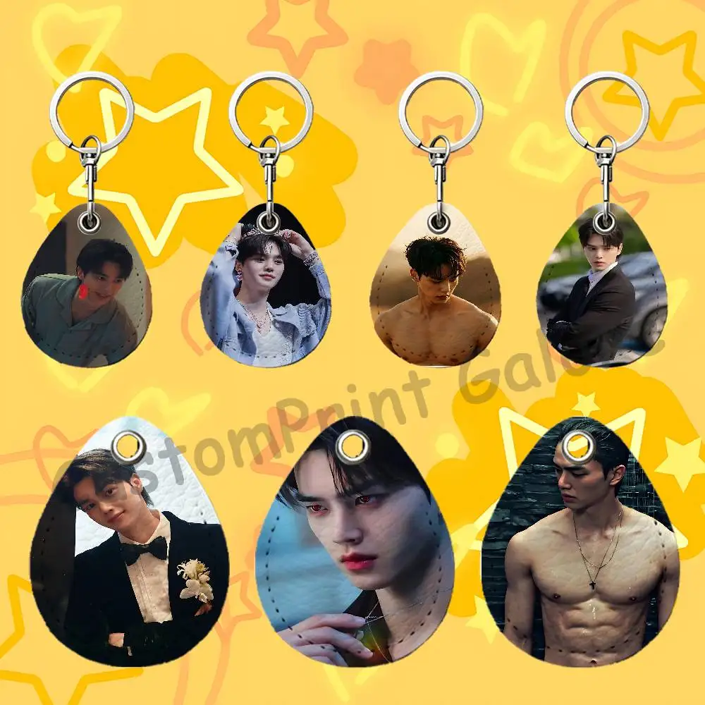 J-Jeong gu-won S-Song K-Kang RFID NFC Payment Fob Easy To Carry Teardrop-Shaped Leather Card Holder Car Key Fob