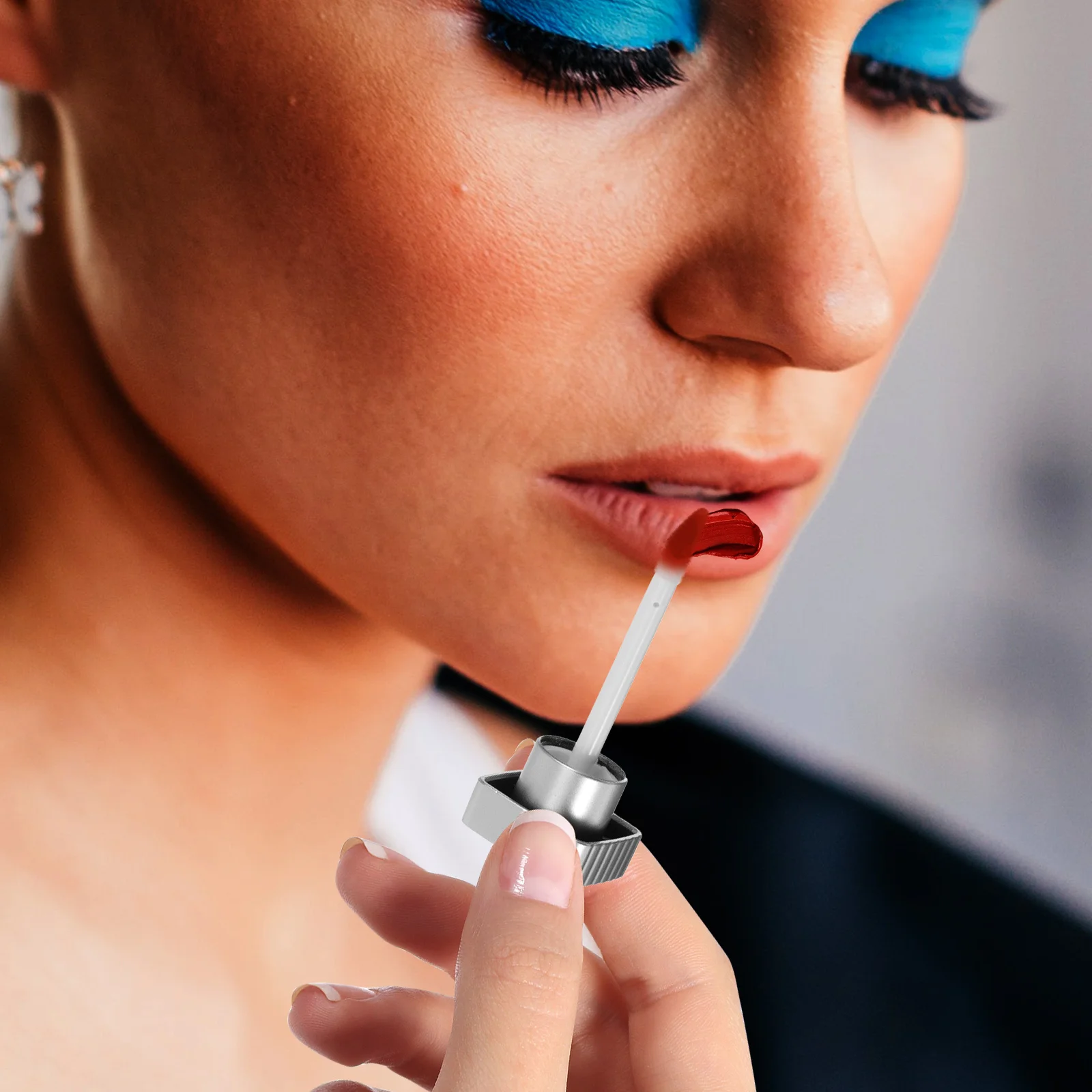 6 قطعة أنابيب ملمع الشفاه الصغيرة القابلة لإعادة الملء حاويات بلاستيكية فارغة 4 مللي زجاجات بلسم الشفاه المحمولة خفيفة الوزن لمستحضرات التجميل #3