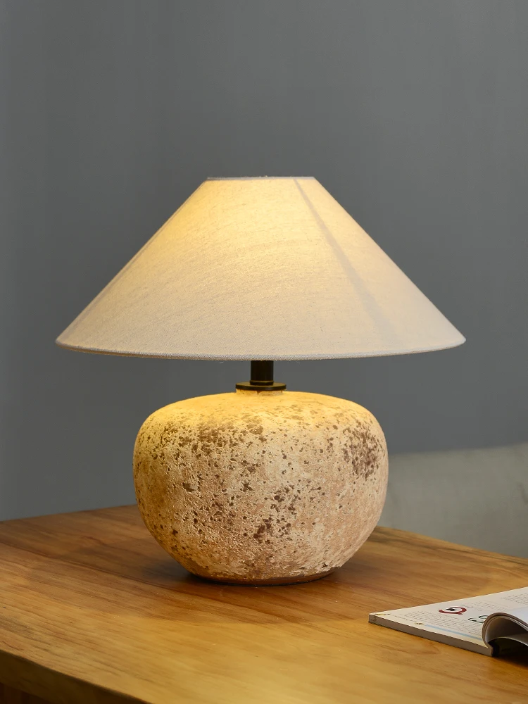 

Pottery pot desk lamp, bedroom bedside lamp, wabi-sabi wind B & B hotel, Japanese retro entrance, living room desktop decoration