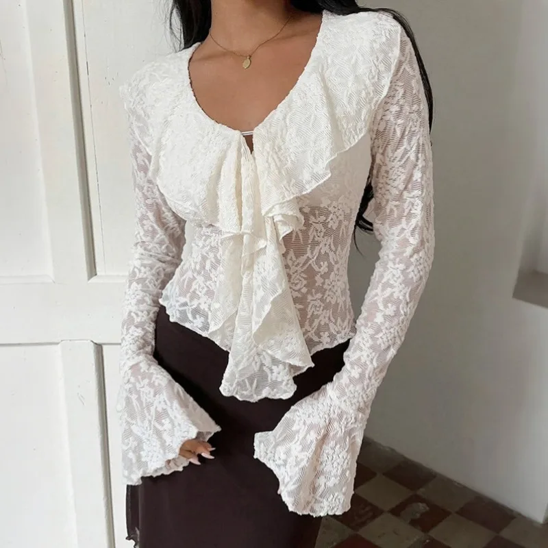 Tuularose Elegant Lace Top Fashion Ruffled Lace Patchwork Solid Shirt Sexy Cutout Commuter Chic New Streetwear 2026 Women's Tops