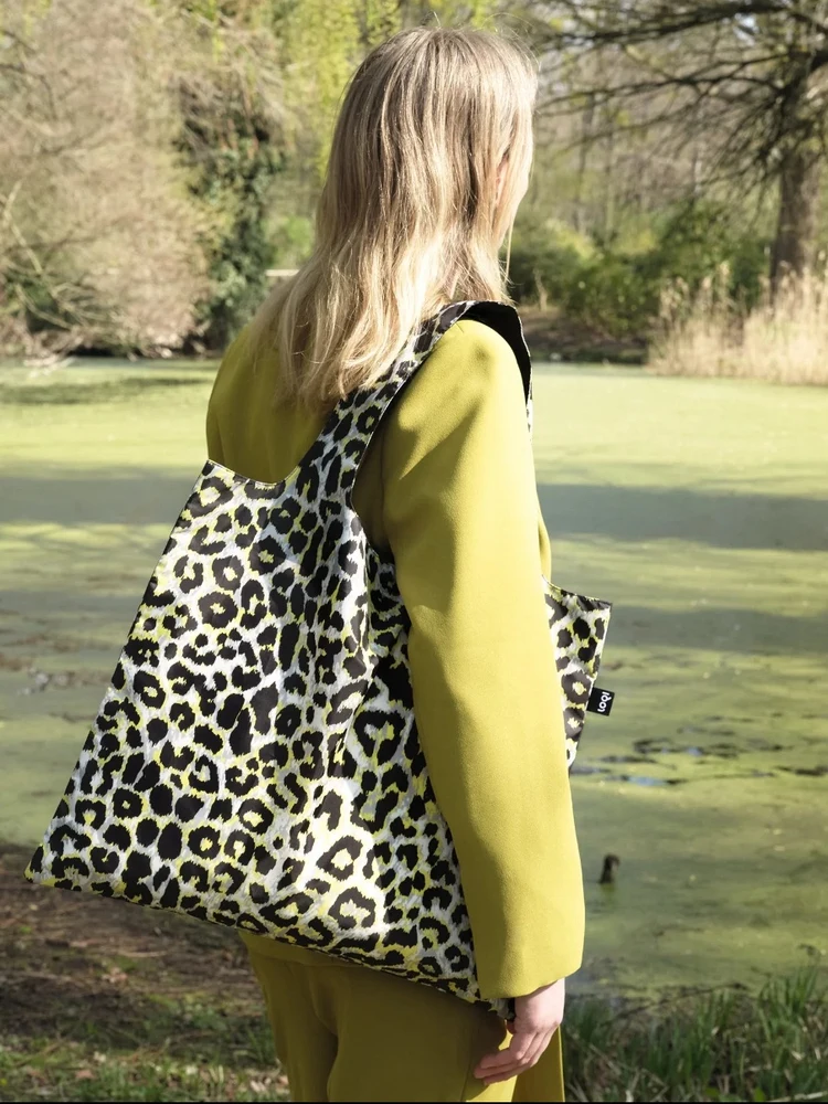 

Loqi Cool Shopping Bag Lightweight Foldable Single Shoulder Handbag Category Storage Bag Leopard Print Eco-friendly Storage Bag