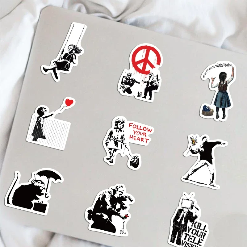 Banksy Sculptures Flower Thrower Stickers, Cool Street Art, Graffiti Stickers, Bagages, Ordinateur portable, Skateboard, Téléphone, Vélo, 67Pcs