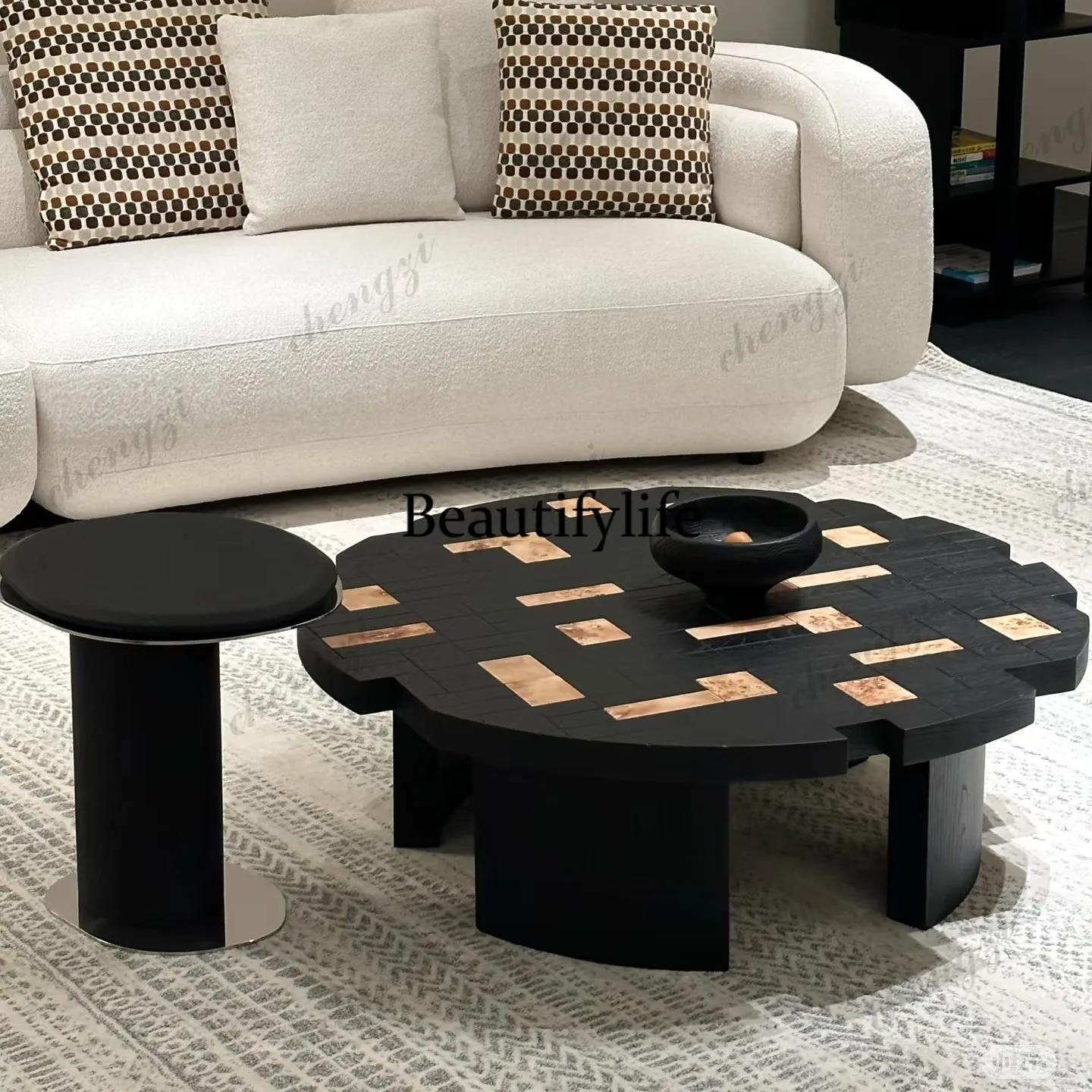 Medieval solid wood color matching round coffee table Nordic style modern simple coffee table exhibition hall  balcony tea table