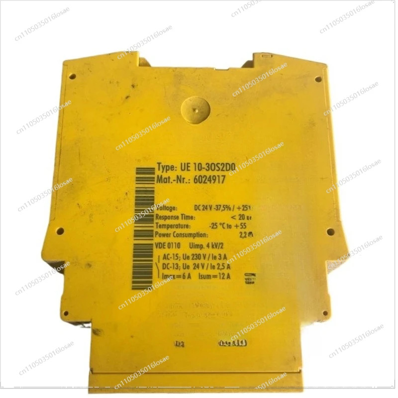 Pour relais de sécurité UE10-3OS2D0 6024917 utilisé