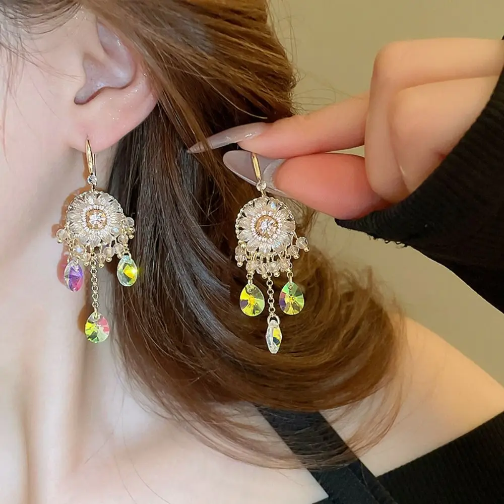 

Pendant Crystal Stud Earrings Flower Exaggerated Rhinestone Drop Earrings Ear Jewelry Hook Piercing Vintage Long Earrings Women