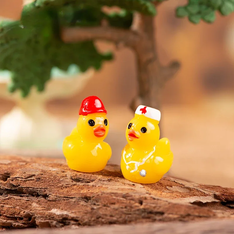 10-50pcs Cute Mini Resin Career Yellow Duck Ornament Miniature Figures Tiny Duck Handicraft Micro Landscape Dollhouse Decoration