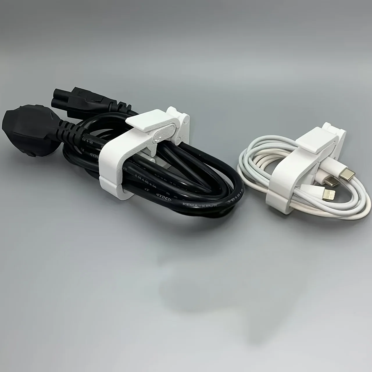 2Pcs Desktop Cable Data Wire Organizer, Multipurpose Cord Storage Holder for Desk Wire Management