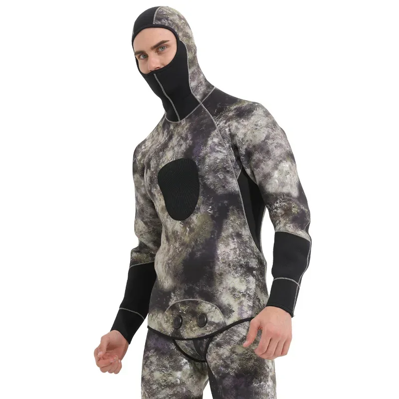 

New 5MM Rubber One-piece Long-sleeved Wetsuit Camouflage Cold and Warm Winter Swimsuit Deep Diving Surf Suit