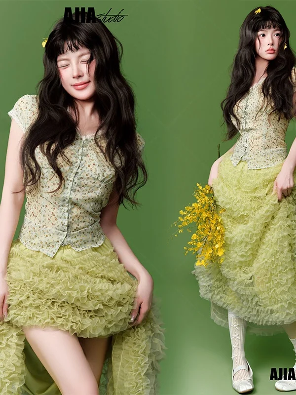 

Sweet Green Tulle Skirt Photography Studio New Early Spring Theme Korean Style Individual Portrait Art Photo Clothing