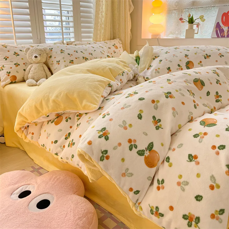 3/4pcs Small Fresh Milk Velvet Printed Duvet Cover, Winter Double-sided Plush Thickened Warm Bedding 1.2/1.5/1.8/2M